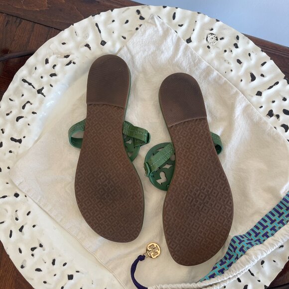 Tory Burch Miller Sandal in Green Size 8 w/ TB shoe bag - Picture 3 of 10